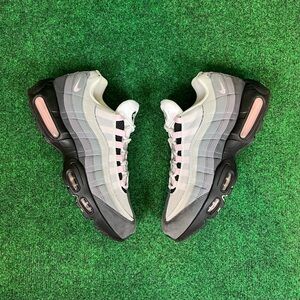 Nike Air Max 95 Gunsmoke Pink Foam Grey White Black Men Size 10.5